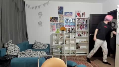 Snapshot of sweet_peach__ chatting on October 18, 9:41 pm kira online show from October 18, 9:41 pm
