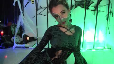 Penny  online show from November 1, 12:44 am