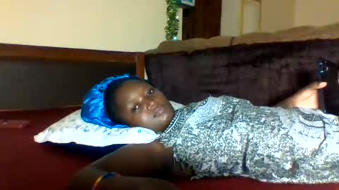 sweet_pesh online show from January 7, 6:35 pm