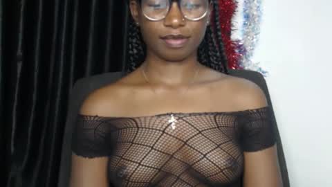 Nancy online show from December 17, 6:25 pm