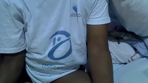 Snapshot of sweet_shari chatting on September 27, 7:11 pm Princess shari online show from September 27, 7:11 pm