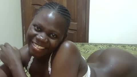 Snapshot of sweet_sharon01 chatting on September 26, 9:01 pm Sharon online show from September 26, 9:01 pm
