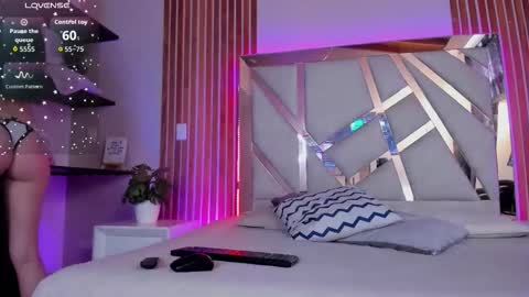 tamy  online show from September 18, 7:51 pm