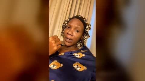 sweet_tittz online show from March 30, 5:29 am