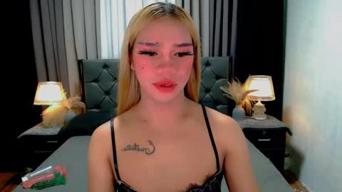 bea takashi  online show from May 11, 3:07 pm