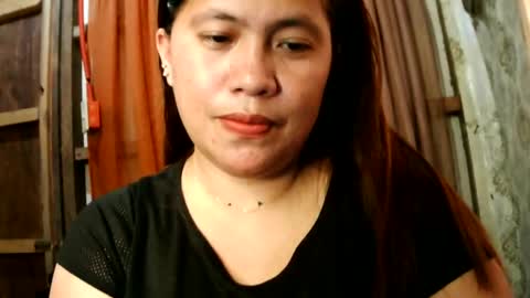 Snapshot of sweetaloha34 chatting on February 26, 5:35 am sweetaloha34 online show from February 26, 5:35 am