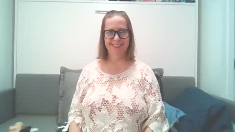 sweetandnaughty123 online show from January 14, 8:17 pm