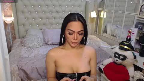 Snapshot of sweetbutwildcarla chatting on January 22, 5:37 am Carla online show from January 22, 5:37 am