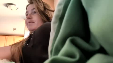 sweetcherrypie2 online show from August 8, 5:56 pm
