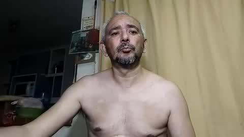 sweetcuervo independent model online show from December 5, 3:28 am