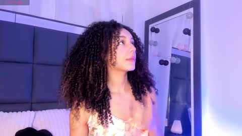 M I A online show from September 22, 10:41 am