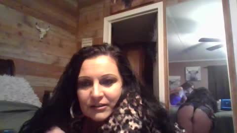 Snapshot of sweetdelight84 chatting on September 27, 6:22 am kandy online show from September 27, 6:22 am