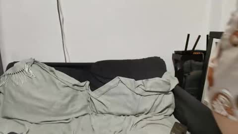 Sweet Dyzy online show from January 7, 8:03 pm