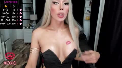 CANDACE online show from October 2, 2:43 am