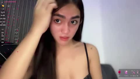 mallow online show from September 18, 4:00 pm