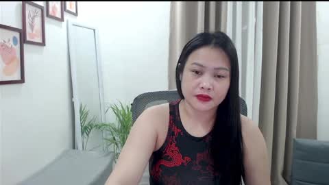 Snapshot of sweetestsmile_ chatting on February 26, 8:17 am Khaye online show from February 26, 8:17 am