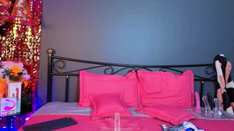 Ephoria online show from October 24, 8:42 pm