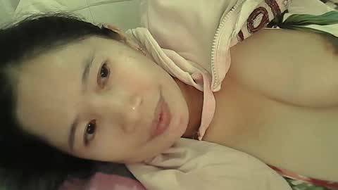 Snapshot of sweetfilipinawet chatting on October 20, 3:50 pm Stacy online show from October 20, 3:50 pm