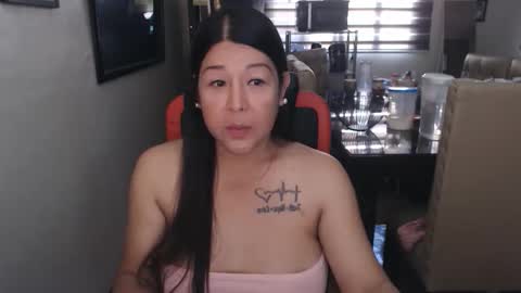 GoddessAira4uTS online show from April 2, 12:18 am