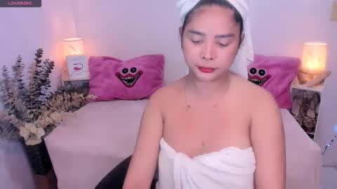 Snapshot of sweetfuckingqueen chatting on September 28, 9:35 pm janelle online show from September 28, 9:35 pm