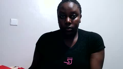sweetgal11 online show from June 23, 11:17 am