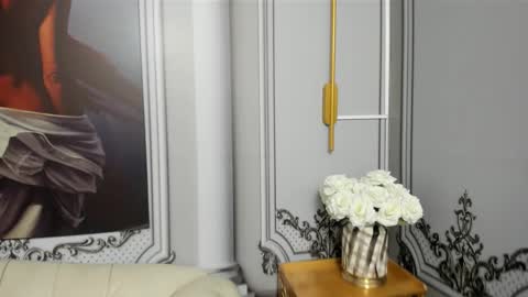 Snapshot of sweetgirl4u_ chatting on October 7, 8:21 am MIA online show from October 7, 8:21 am