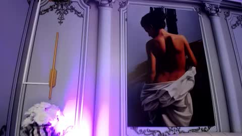 Snapshot of sweetgirl4u_ chatting on October 3, 8:55 am MIA online show from October 3, 8:55 am