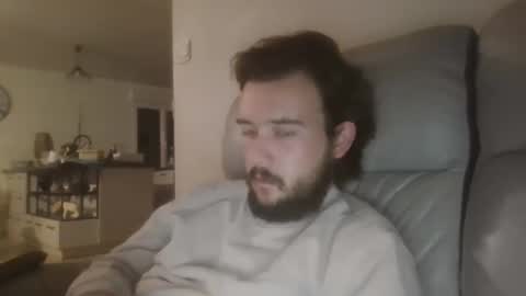 Snapshot of sweetguyss12 chatting on October 9, 8:14 pm sweetguyss12 online show from October 9, 8:14 pm