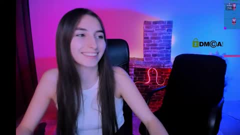 Chloe online show from January 8, 11:05 am