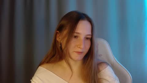 Annie online show from January 31, 9:01 pm