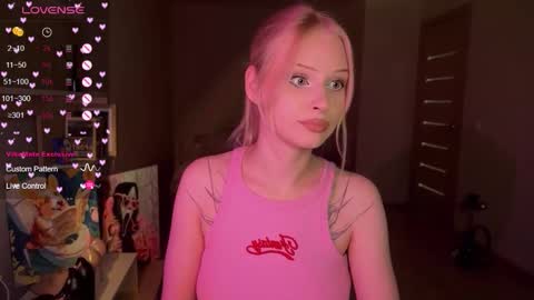 Snapshot of sweetielis chatting on September 20, 4:43 pm sweetie Lisa3 online show from September 20, 4:43 pm