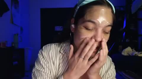 Blu Sweets online show from June 19, 4:51 am