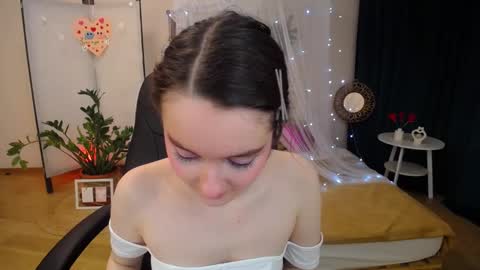 Snapshot of sweetintouch chatting on February 25, 7:16 pm sweetintouch online show from February 25, 7:16 pm