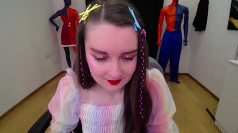 Snapshot of sweetintouch chatting on February 12, 3:18 am sweetintouch online show from February 12, 3:18 am