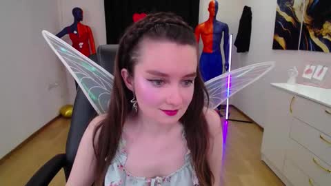 Snapshot of sweetintouch chatting on March 10, 3:12 am sweetintouch online show from March 10, 3:12 am
