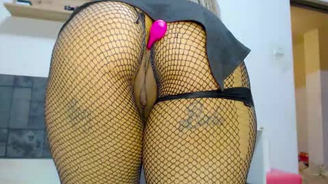 jessica online show from November 19, 11:25 pm