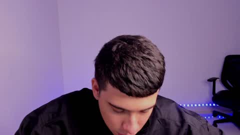 Lian online show from January 13, 5:23 am