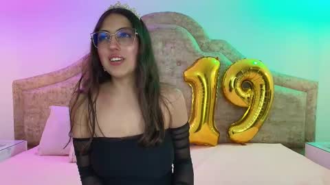 sweetlyundone online show from May 2, 8:36 pm