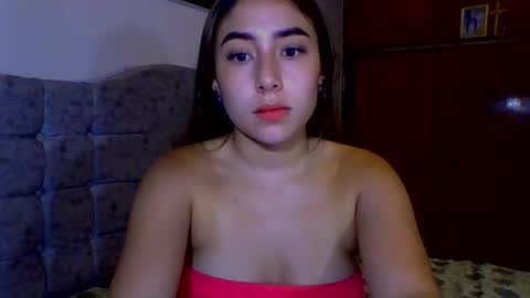 Snapshot of sweetmaddiee_ chatting on October 10, 12:05 am Maddie online show from October 10, 12:05 am