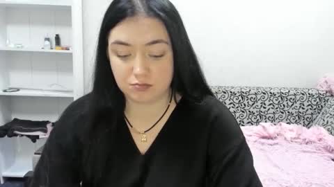 Snapshot of sweetmarylove chatting on February 23, 9:44 am sweetmarylove online show from February 23, 9:44 am