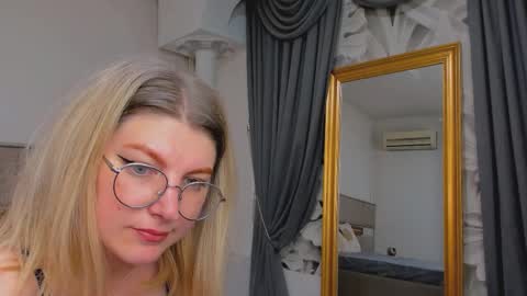 Claudia online show from October 29, 10:21 pm