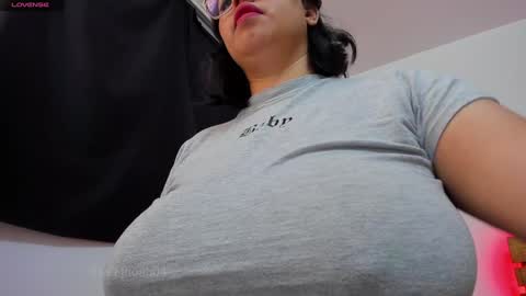 Noah online show from February 8, 1:43 am