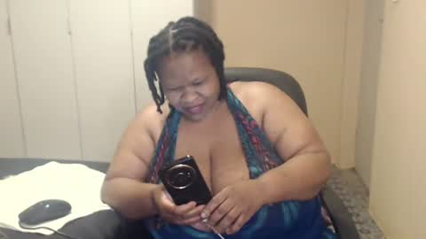 Snapshot of sweetnoziexxx chatting on October 20, 6:29 am sweetnoziexxx online show from October 20, 6:29 am