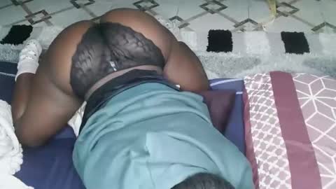 sweetpasion2 online show from February 24, 8:06 am