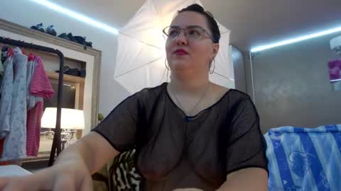 Snapshot of sweetraisa chatting on September 23, 11:11 pm SweetRaisa online show from September 23, 11:11 pm