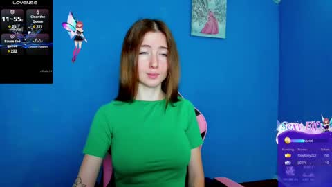 Snapshot of sweets_alma chatting on February 19, 7:28 am sweets_alma online show from February 19, 7:28 am