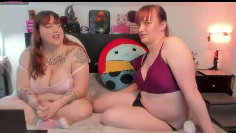 ruby and scarlet online show from January 28, 2:31 pm