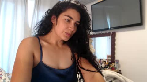 Dianis online show from January 19, 2:38 pm