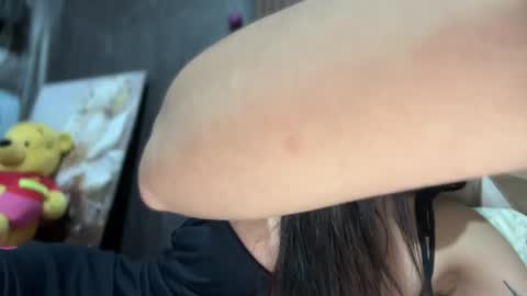 yanny online show from September 17, 2:26 am