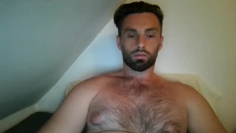Tom online show from June 10, 11:47 pm